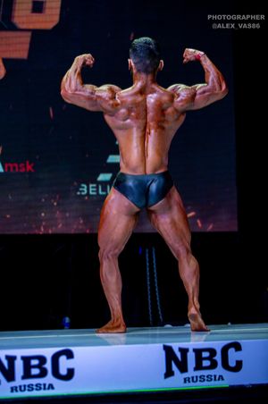 CLASSIC PHYSIQUE НОВИЧКИ